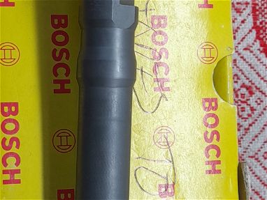 Vendo inyectores Bosch common rail con junta torica . Compatible con toyota,hyunday, kia y otros precio negociabl - Img 66199791