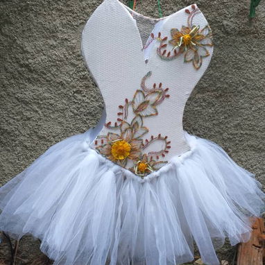 Piñatas, carteles, toppers, bases para dulces y más - 3/10