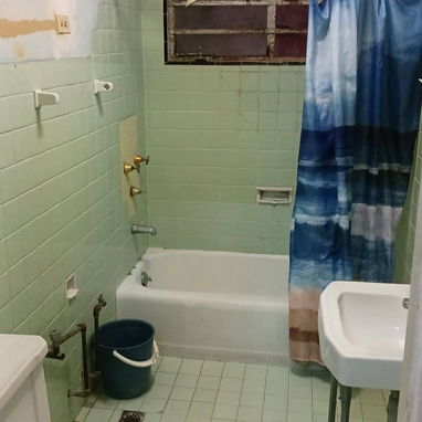 Apartamento portal a calle, 3 cuartos: 16000, negociable con dinero en mano. Casa Vibora - 5/10