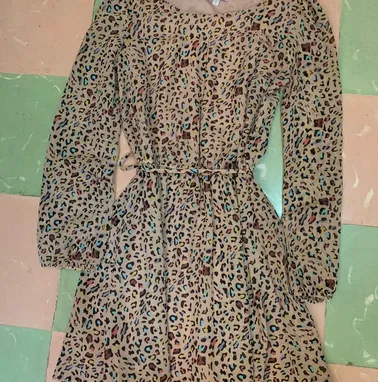 Variedad de vestidos - Img 95388443