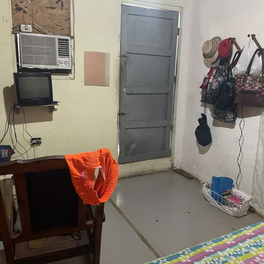SE VENDE UN CUARTO EN SOLAR EN SAN RAFAEL Y INFANTA BUENA ZONA 55390779 - Img 124873012