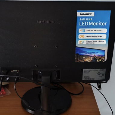 🖥️ MONITOR SAMSUNG 22” FULL HD – $50 USD - 2/3