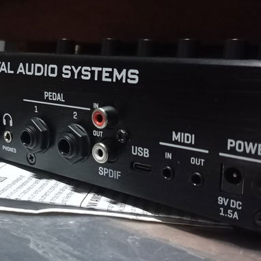 Fractal Audio AM4 Compact Amp Modeler & Multiefectos (LIKE NEW) - Img 124763509