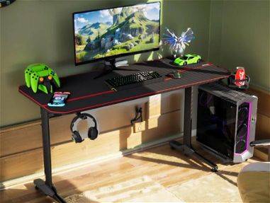 Mesa De PC Gamer 55 Pulgadas con alfombrilla de mouse escritorio Mejorado de fibra de carbono - Img main-image-45636391