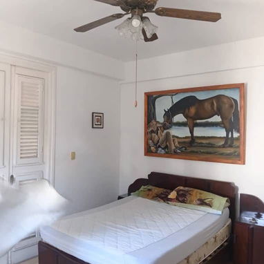 Vendo exelente apartamento en Vedado con vista al mar - Img 123644470