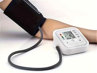 Monitor automático de presión arterial de brazo - Img 67663515