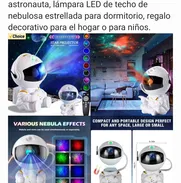 Lampara astronauta proyector de galaxia - Img 49339541