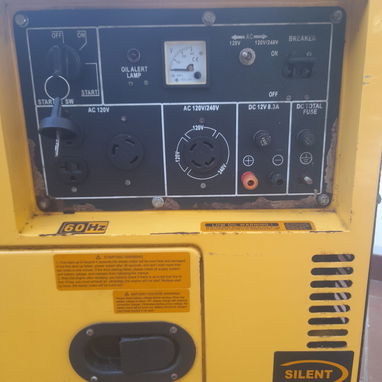 Se cambia planta de petróleo casi nueva de 5000 w por una moto eléctrica - 4/7