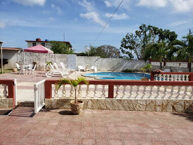 Disponible!! Casa de alquiler en Guanabo con piscina! ECONÓMICA - Img 64358299