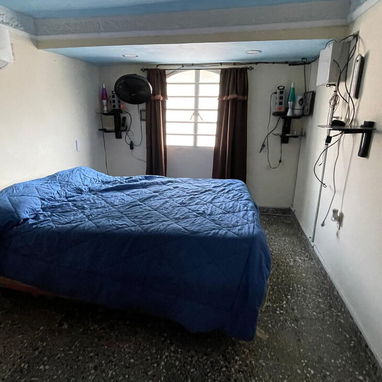 Se vende casa de 3 pisos en calzada luyanohecha completa nueva 58275096 ajustable con dinero en mano con cosas o vacía - Img 114858142