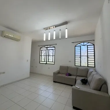 Vendo casa en el vedado no se va la luz - 2/10