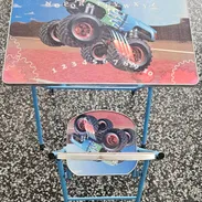 Mesa y Silla de Niño Monster Truck - Perfecta para Comer, Pintar, Aprender y ahorrar Espacio - Img 57530312