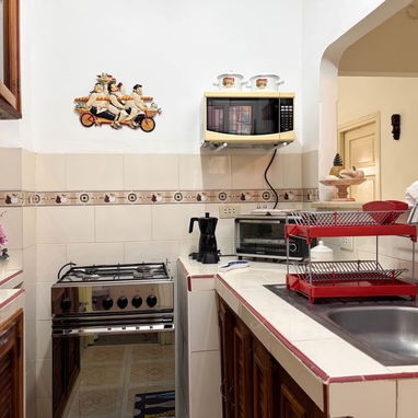 Alquiler de apartamento por tiempo indefinido en el Vedado a unos pasos del malecón. Renta de apartamento con ecoflow - 4/10