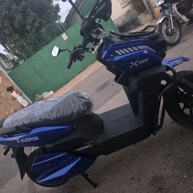 MOTO ELÉCTRICA Xmox TANK - 3/4