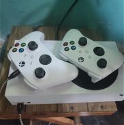 Xbox Serie S poco Uso 2 mandos - Img 45717297