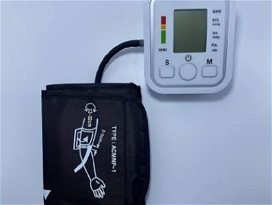 NUEVO / Gratis cable USB / Aparato para medir presión / Medidor de presión arterial / 53865708 - Img 66826696
