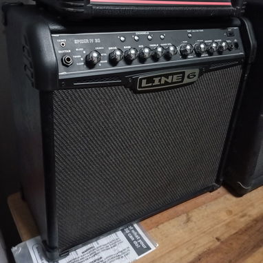 Amplificador de Guitarra Line 6 Spider IV 30 - Img 96377454