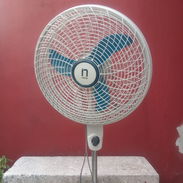 Vendo ventilador Navia de 16" (funcionando bien) - Img 57969237