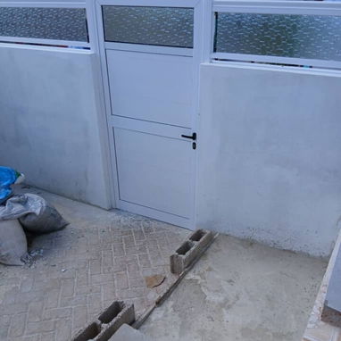 Reparación y mantenimiento de marqueteria en aluminio - 2/7