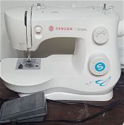 Vendo máquina de coser singer - Img 45480202