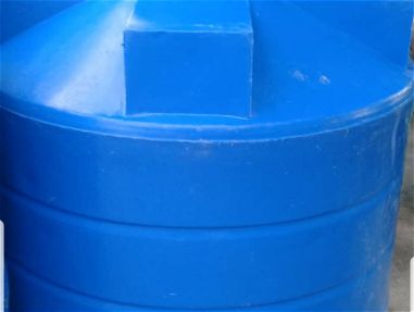 0️⃣ Tanques .para el agua azules .1000 litros  0️⃣ 1200 litros 750 litros ,de capacidad - Img 66087565