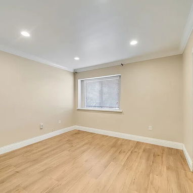 Se vende apartamento de 2 habitaciones y 2 baños en Vedado - Img 124370232