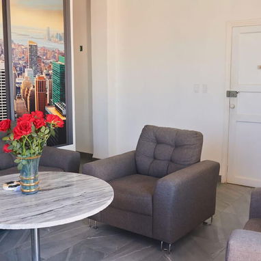 👥Hostal de Lujo de 4 Habitaciones en Centro Habana REF 1431 - Img 104207802