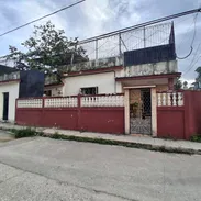 Vendo casa en La Habana con todo dentro. 5/4 & 2 baños. 420m2. 45 mil USD Whatsapp+16092221006 - Img 57872316