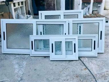 Puertas de aluminio con cristales - Img 67957739