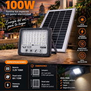 Lámpara Solar de 100 watts con panel Solar independiente de 15 watts - Img 58393558
