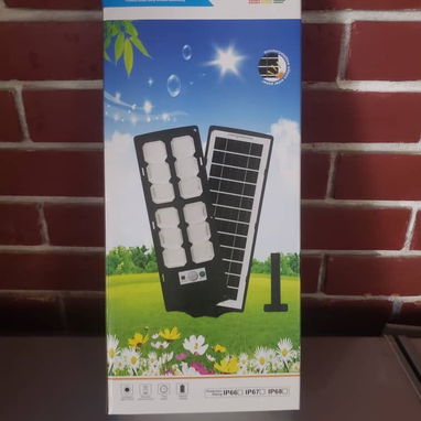 Reflectores de Alta Potencia 400wh con Panel Solar Ideales para negocios, patios y exteriores para aumentar su seguridad - 2/4