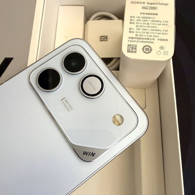 Honor WIN RT(GAMER) 12Gb /512 Gb. Dual Sim PRECIO 590 USD Dos forros incluidos - Img 120528110
