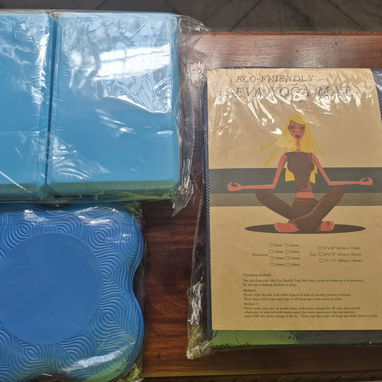 Esteras. Bloques de entrenamientos. Almohadillas de apoyo. Set completo para Yoga y Fitness. Equipaje con lo mejor. - Img 123469860