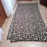 Colcha o cobertor camera importada, estilo piel de leopardo - Img 45212558