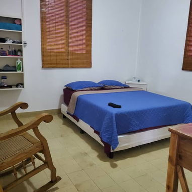 🆚️ Casa independiente de tres cuartos en Miramar con Paneles Solares para renta lineal. Autonomía energética. - Img 121927449