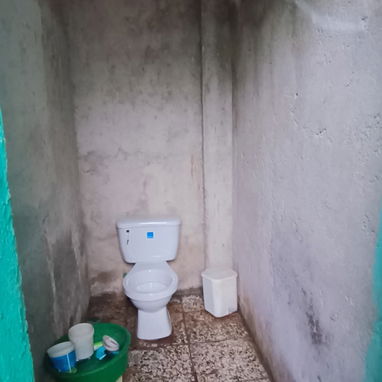 ATENCIÓN!!!! Vendo apartamento biplanta ubicada en Calle 216/ 75 y 81(interior), La Lisa. - 5/10