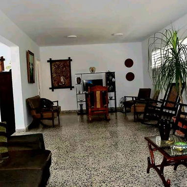 Propiedad independiente en Siboney La Habana - 6/9