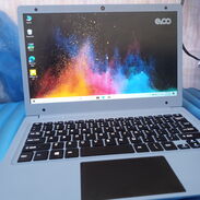 Laptop Ultra Slim de 6ta generación full HD IPS 3gb de ram ddr4 disco de 32gb y disco SD de 128gb.bateria 6 horas USB 3 - Img 45366897
