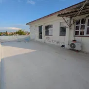 🌟 PENTHOUSE EN MIRAMAR (AV. 5TA) 🏙️🌊 ¡Exclusiva propiedad en el último piso con espectacular vista panorámica! - Img 56406642