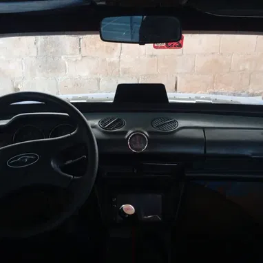 Lada se vende - 9/10