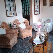 Casa colonial  biplanta en bajos con garaje en el Vedado - Img 58162789