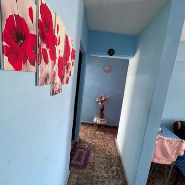 Vendo Apartamento en 3er Piso - 6/8