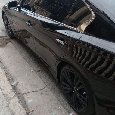 INFINITI Q50 2019 — PREPARADO PARA CORRER - 3/3