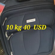 Maleta de viaje  10 kg y 32 kg - Img 45471318