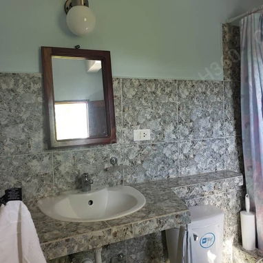 RENTA hostal de 3 habitaciones en GUARDALAVACA, HOLGUÍN con Qba Hostin 360 - Img 127305409