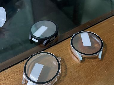 Tengo marco de protección y protectores completos con mica de Cristal para Smart Watch Samsung 40,44,45,46,47mm - Img main-image-44612329