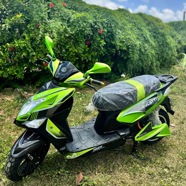 MOTO ELÉCTRICA BUCATTI (M) 2026 de 3000 WATS y hasta 150 km de autonomía 🏍️ - 9/10