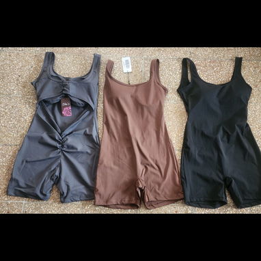Mono levanta glúteos precio 15usd talla L - Img 125987717