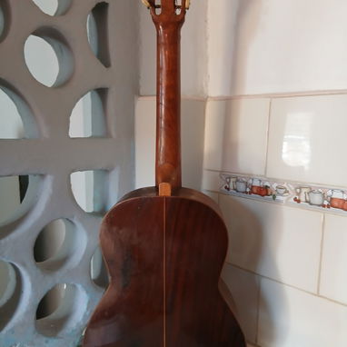 GUITARRA + CUERDAS DE REPUESTO - Img 126092817