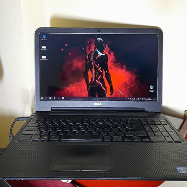 Laptop DELL Inspirion !5% pulgadas - 2/6